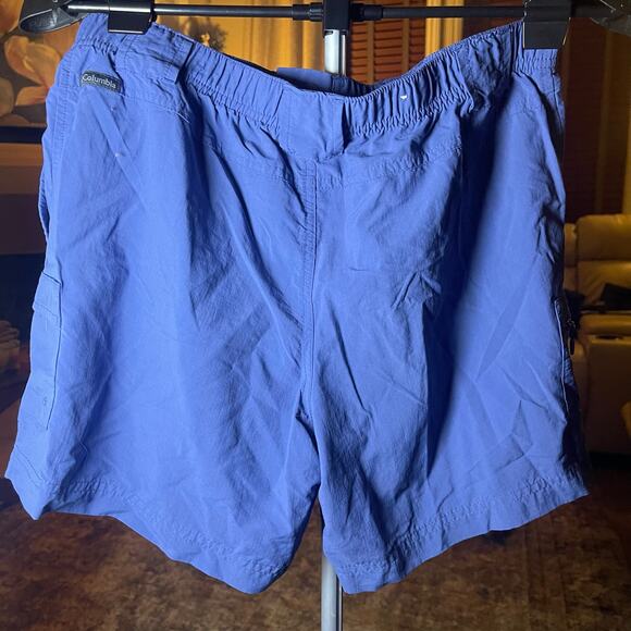 Columbia royal blue sport cargo shorts Sz M women - Picture 3 of 8
